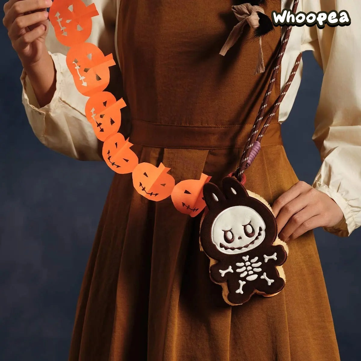 POP MART Spooky Bakehouse Series - Labubu Cookie Mini Bag